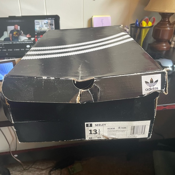 NWOT Adidas limited edition sneakers - Picture 2 of 5